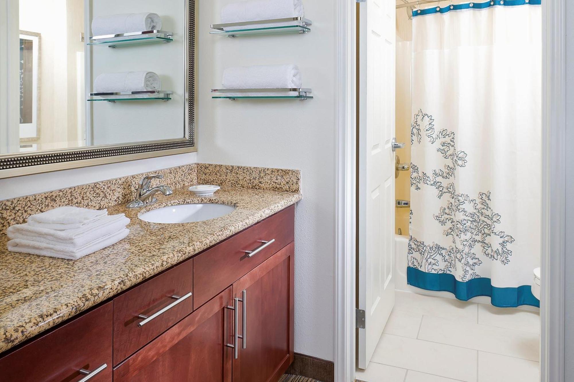 Residence Inn By Marriott Dallas Lewisville Esterno foto